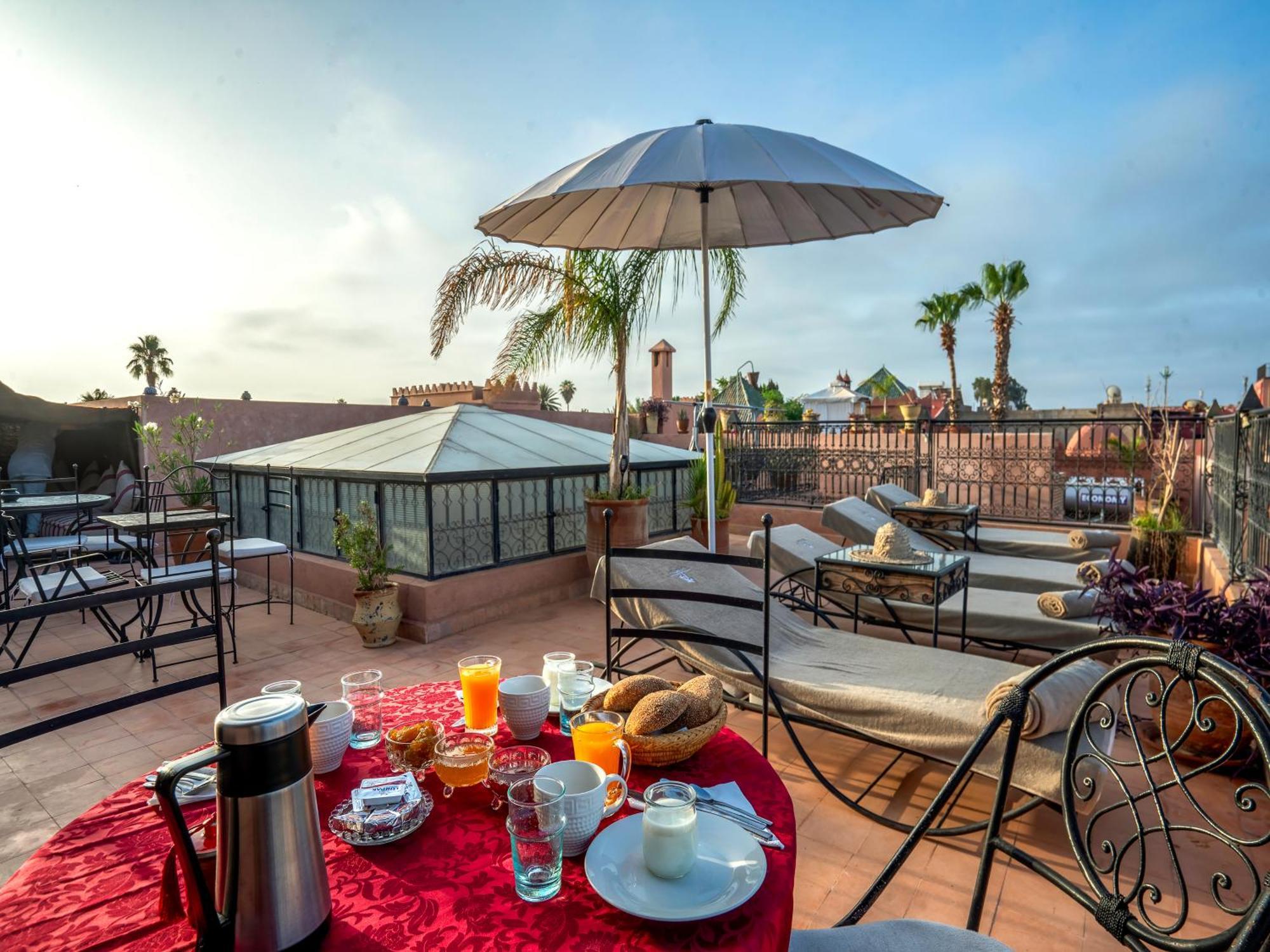 Riad Dar Ennakhla Marrakesh Exterior foto