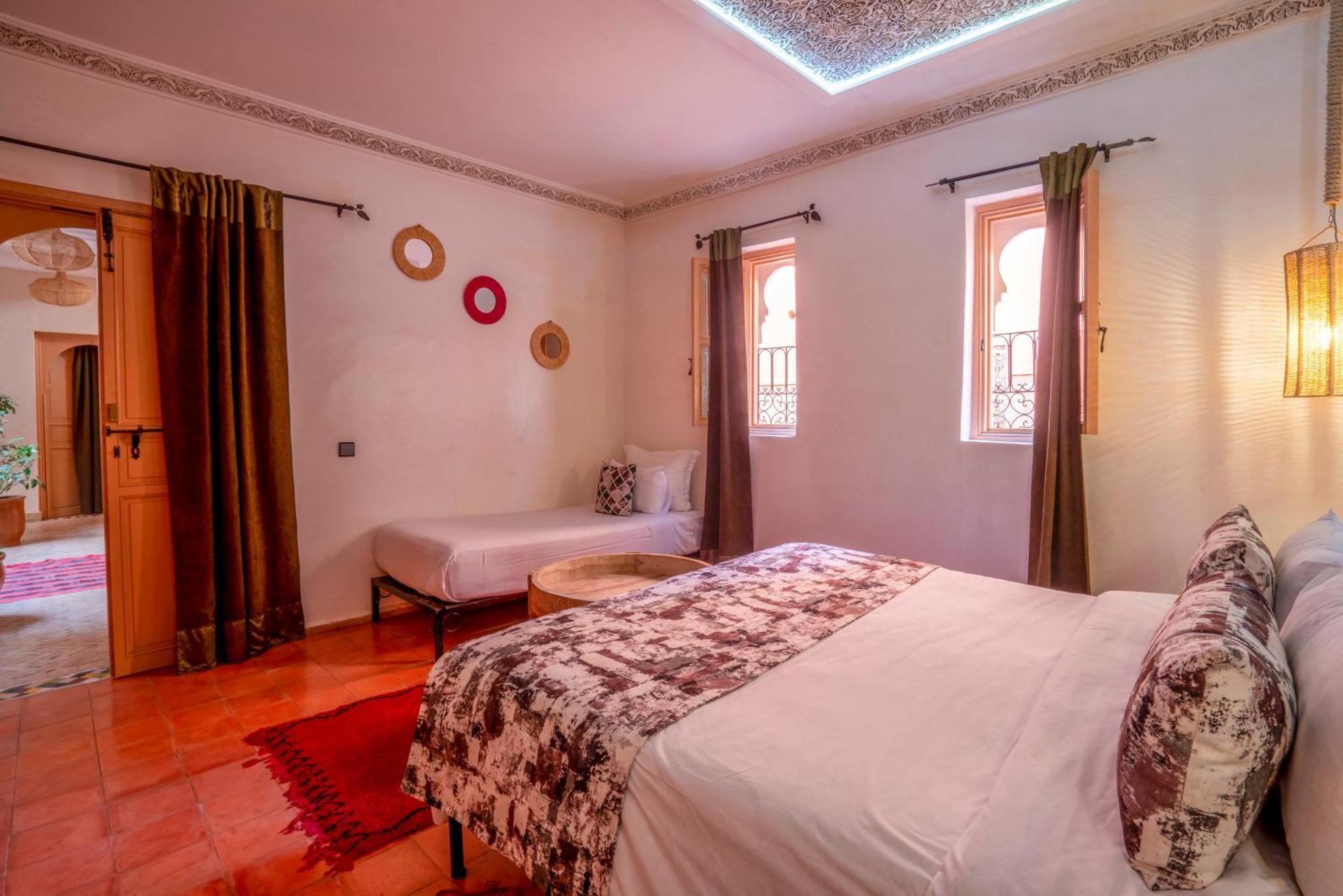 Riad Dar Ennakhla Marrakesh Exterior foto